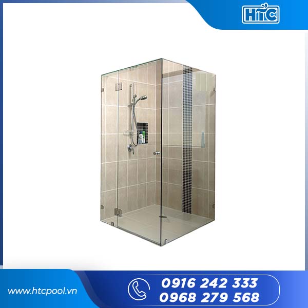 Phòng xông hơi ướt bằng kính có kính cường lực chắc chắn.