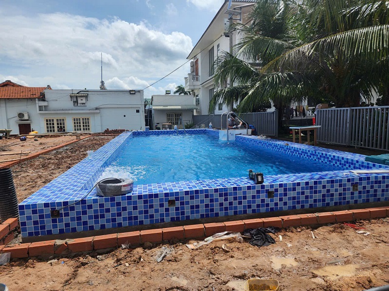 Máy lọc nước hồ bơi nhà chị Vân