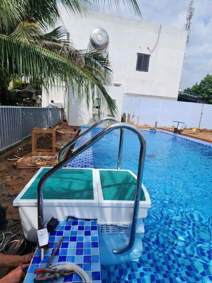 Máy lọc nước hồ bơi nhà chị Vân