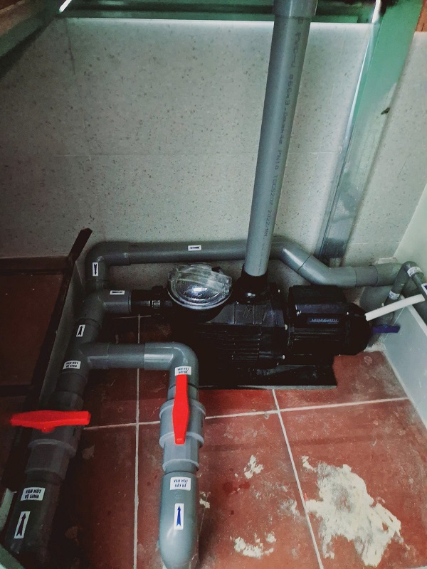 Vận hành hồ bơi nhà chị Hạnh tại TP Phan Thiết