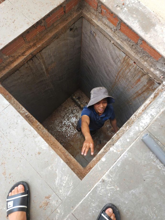 Thi công hồ bơi gia đình chị Thảo