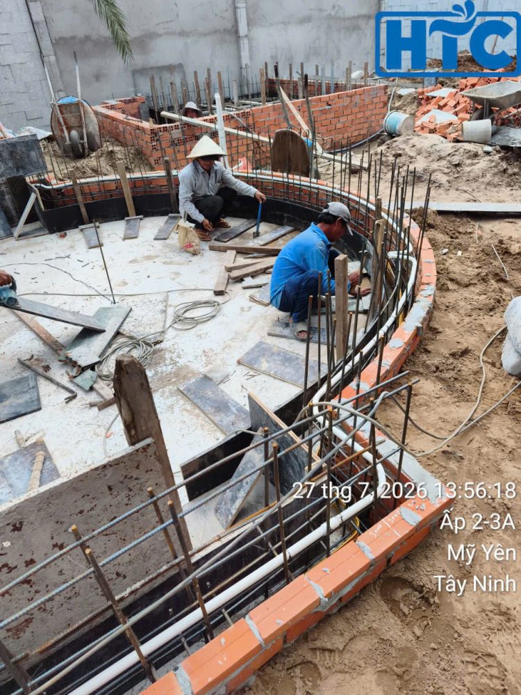 Xây dựng hồ bơi anh Hoàng tại Tây Ninh