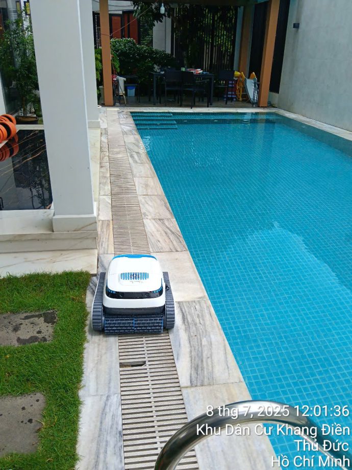 Bàn giao Robot vệ sinh cho anh Tuấn Anh 5