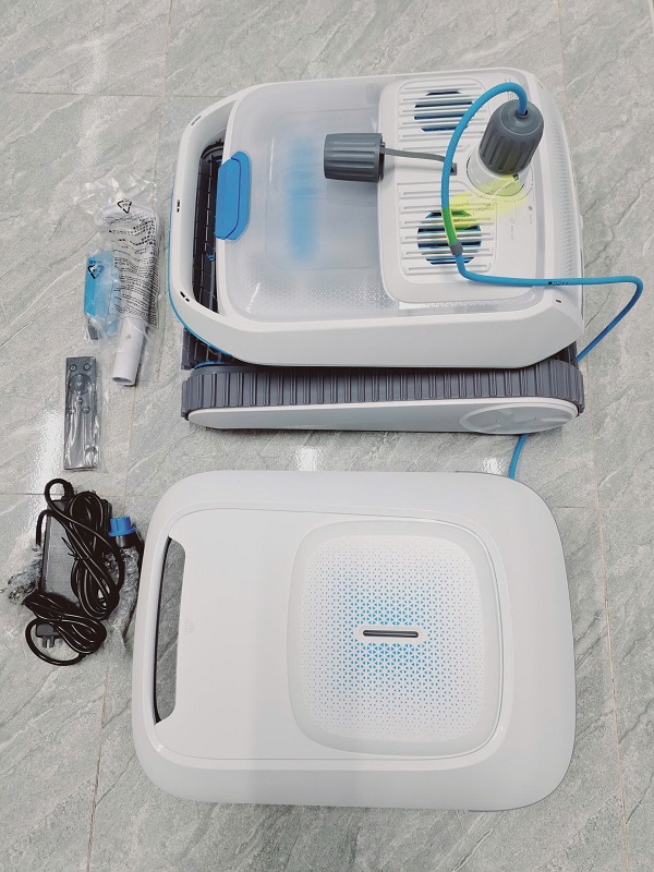 Robot vệ sinh hồ bơi Airrobo