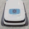 Cung cấp robot vệ sinh và máy cấp nhiệt cho anh Chung
